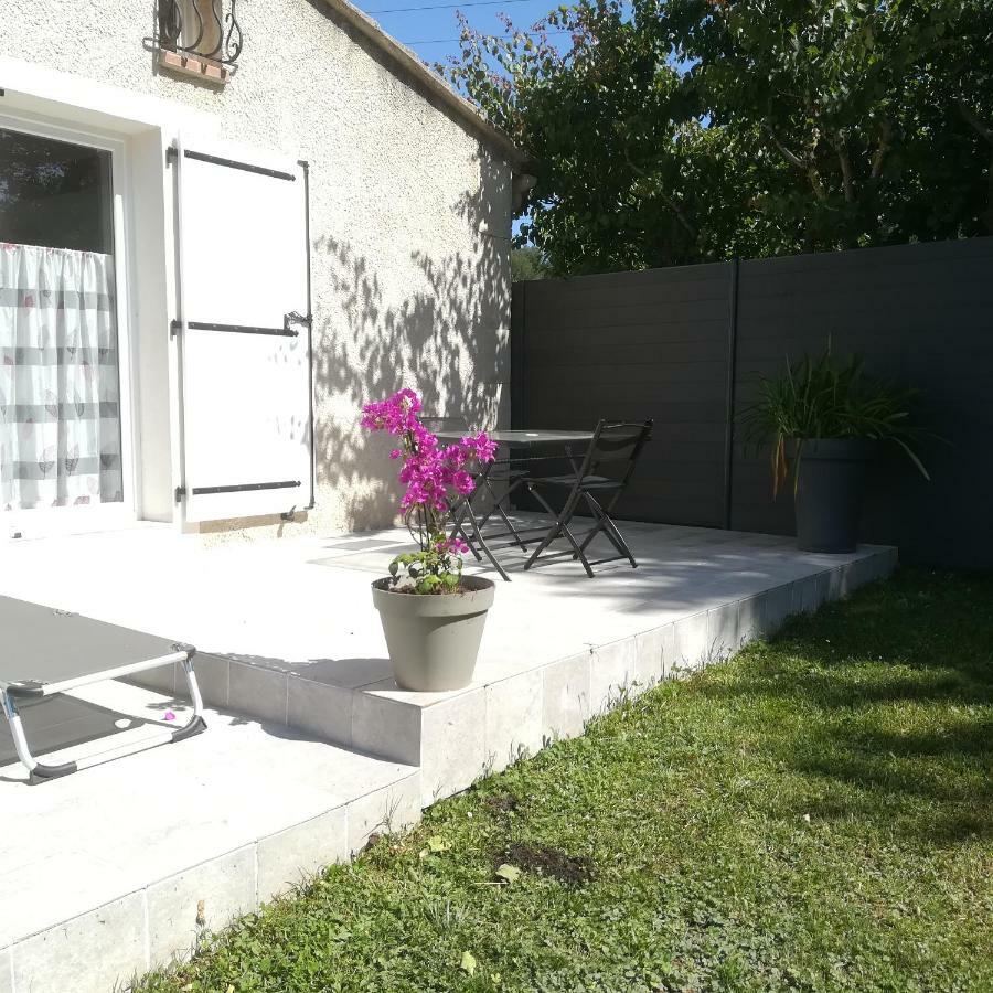 Appartements Dans Villa Privee Avec Piscine, Jardin, Parking Clos, Wifi, Climatisation 메이헤이유 외부 사진