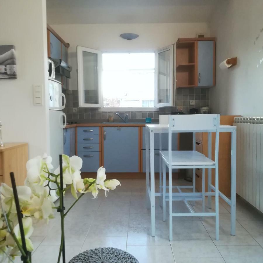 Appartements Dans Villa Privee Avec Piscine, Jardin, Parking Clos, Wifi, Climatisation 메이헤이유 외부 사진
